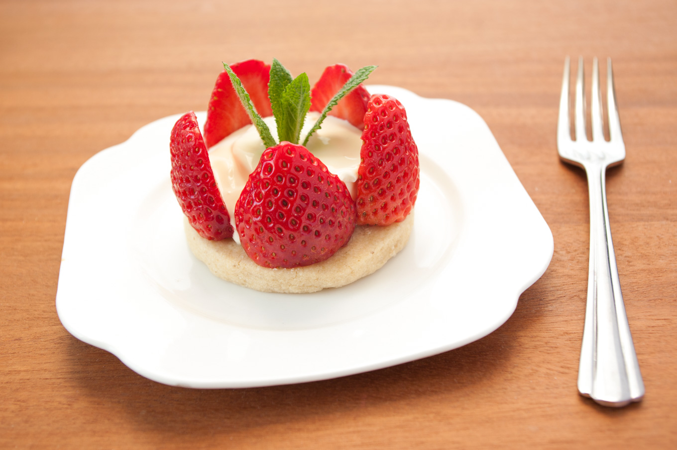 Strawberry shortbread • Delicious from scratch